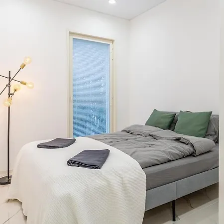 Apartmán Modern With Jacuzzi And Sauna *